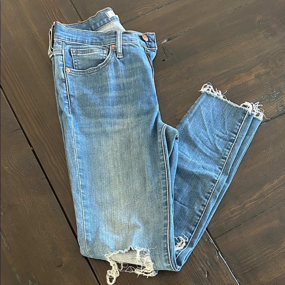 Madewell Light Blue Frayed Hem Jeans